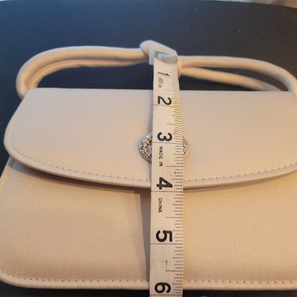 Vintage Bloomingdales soft satin purse - Picture 11 of 11